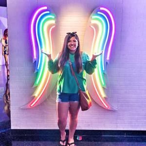 Meet your Posher, Natalie